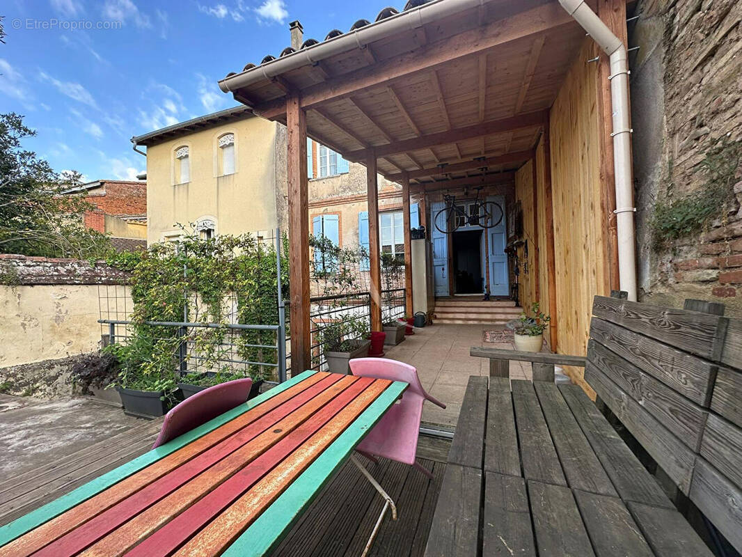 Appartement à RABASTENS