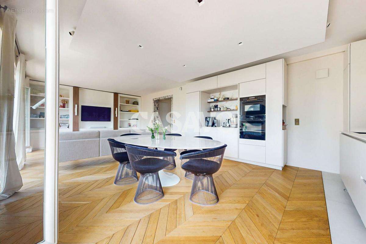 Appartement à FONTENAY-SOUS-BOIS