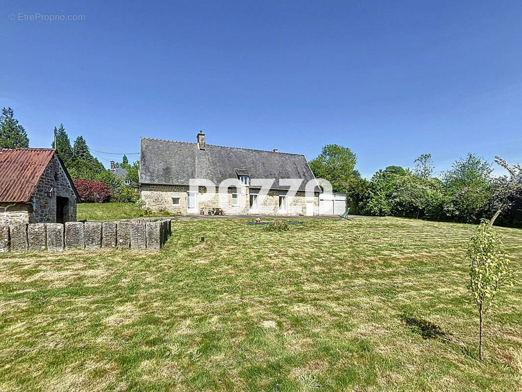 Maison à SAINT-SEVER-CALVADOS