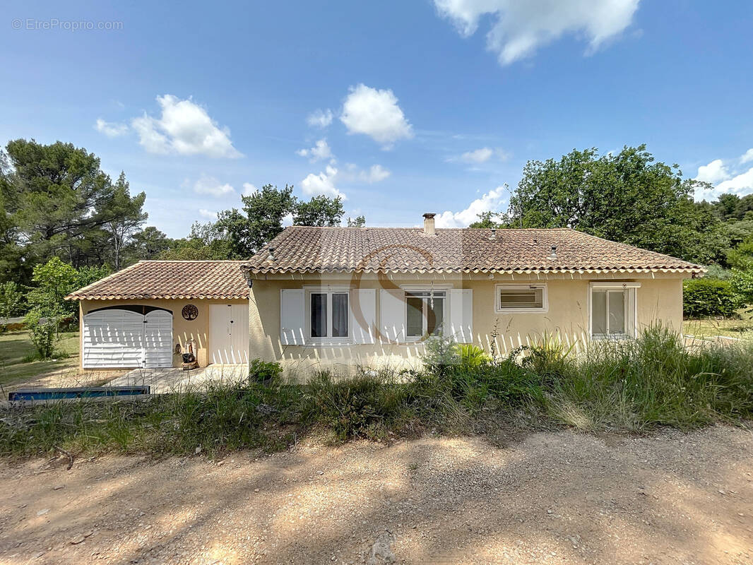 Maison à FLAYOSC