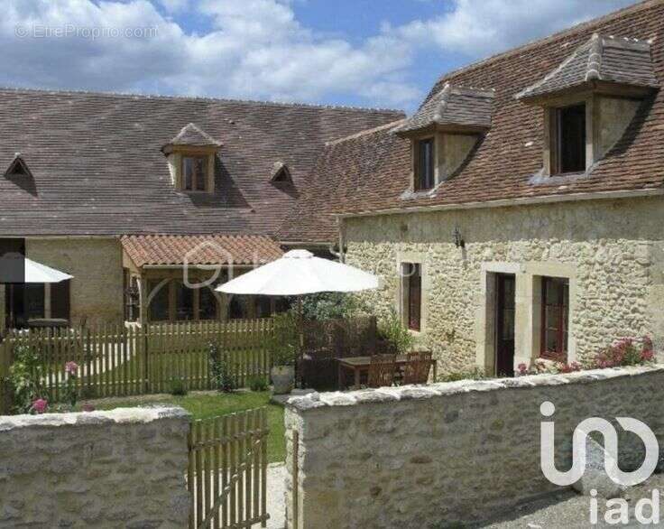 Photo 2 - Maison à SAVIGNAC-DE-MIREMONT
