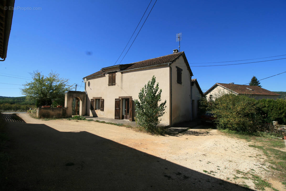 Maison à MONTIGNAC