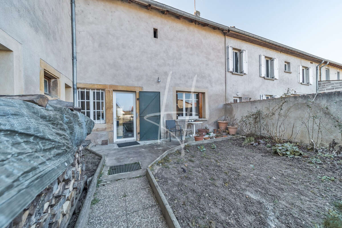 Maison à LA MAXE