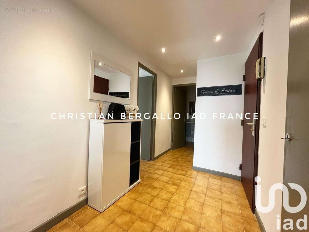 Photo 8 - Appartement à LA GARDE