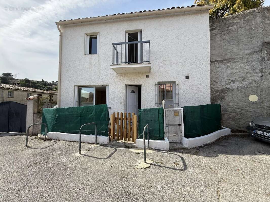 Maison à VALLAURIS