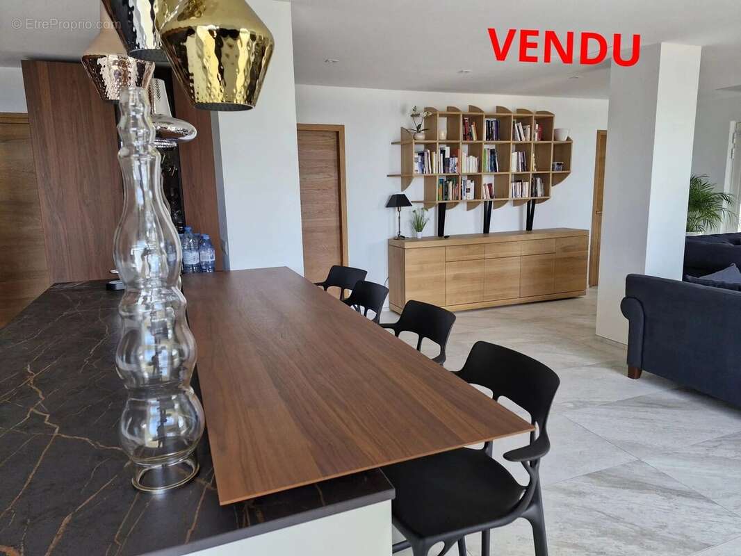 Appartement à SANARY-SUR-MER