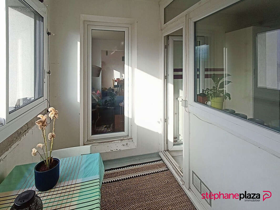 Appartement à LYON-8E