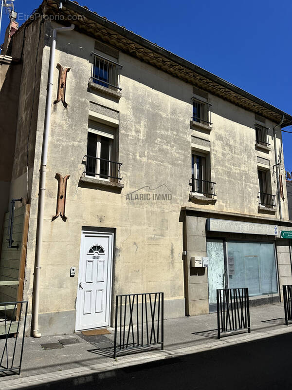 Appartement à LEZIGNAN-CORBIERES