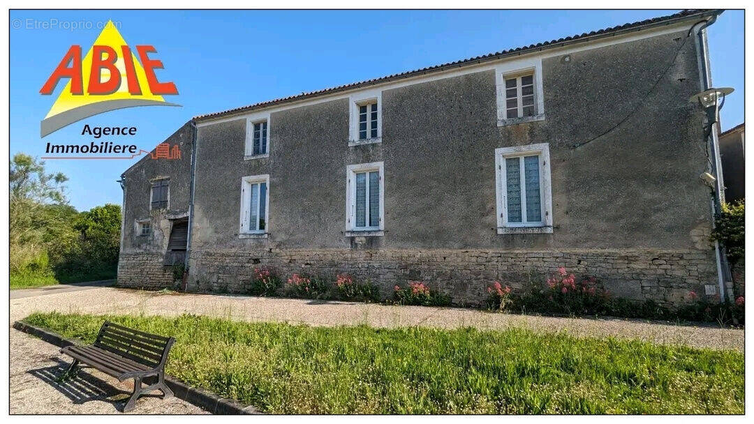 Photo 1 - Maison à MAILLE