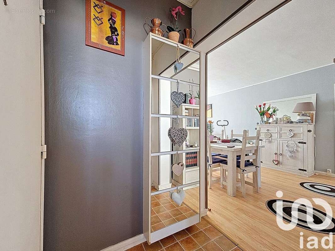 Photo 4 - Appartement à VIRY-CHATILLON