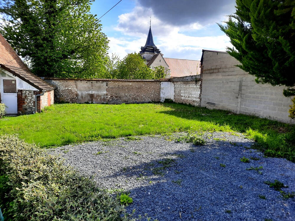 Terrain à LE VAUDREUIL