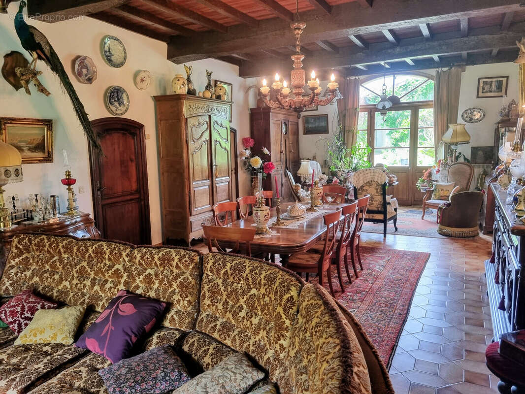 Maison à LABATUT