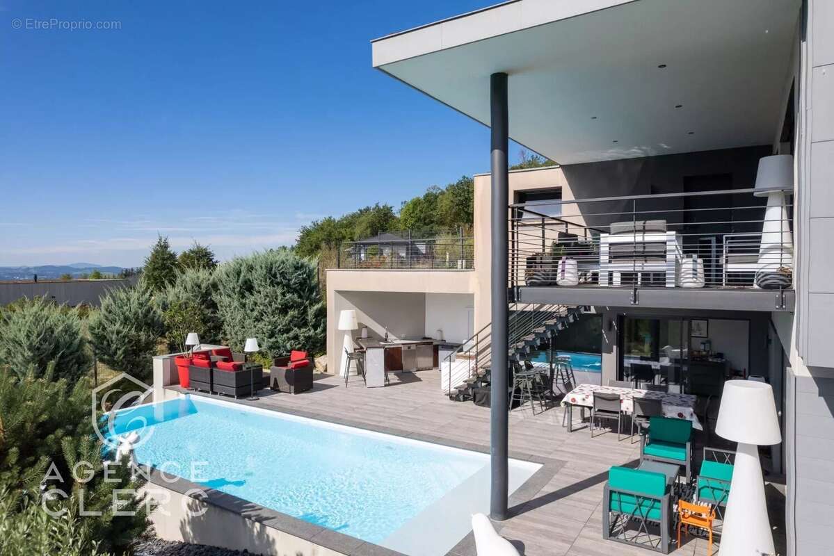 Maison à ARGONAY