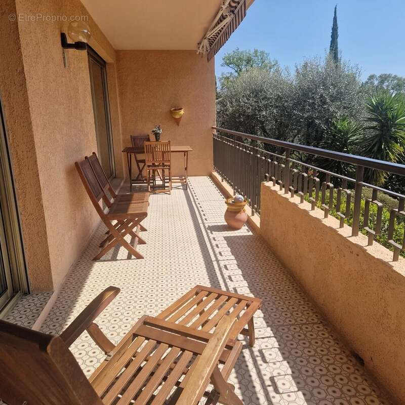 Appartement à VENCE