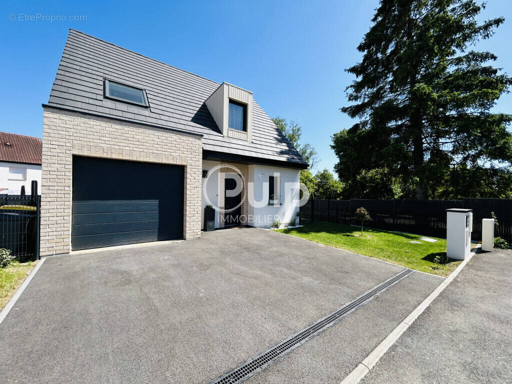 Maison à ACHICOURT