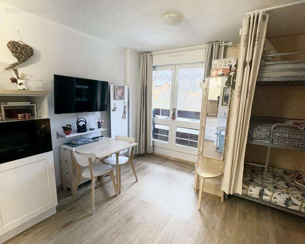 Appartement à FONT-ROMEU-ODEILLO-VIA