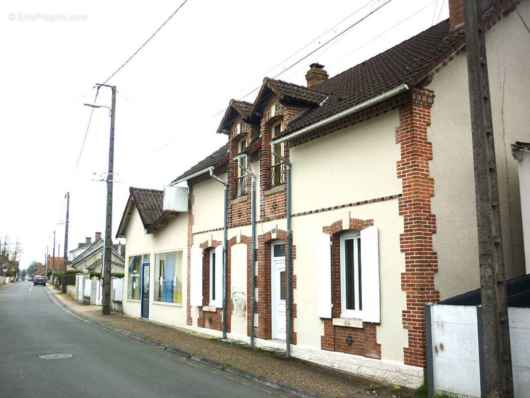 Maison à SALBRIS