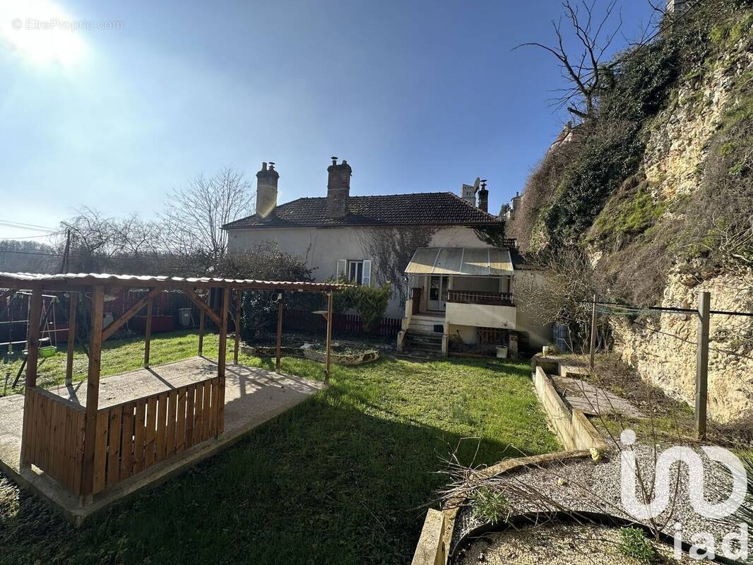 Photo 1 - Maison à CHATEAU-LANDON