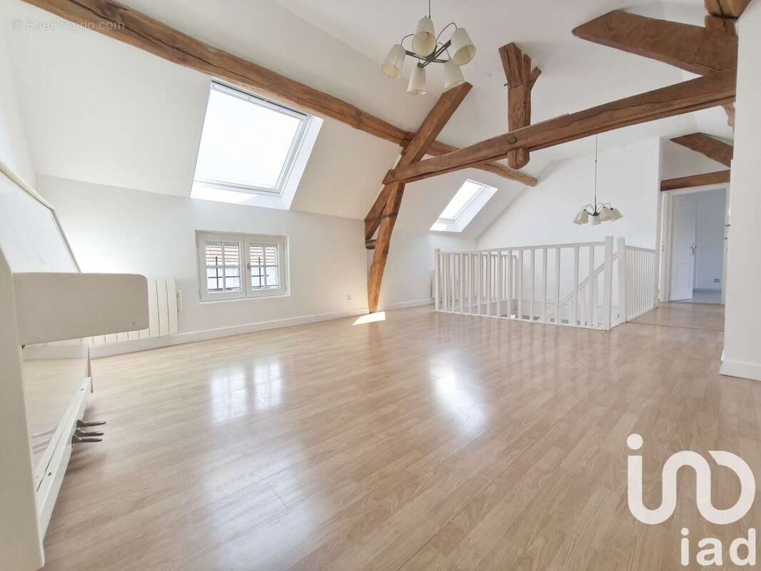 Photo 5 - Appartement à LA CHAPELLE-EN-SERVAL