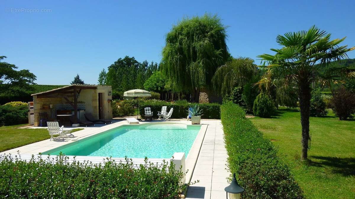 Maison à PRAYSSAC
