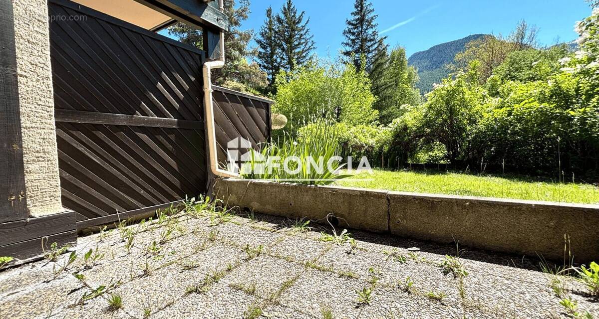 Appartement à LA SALLE-LES-ALPES