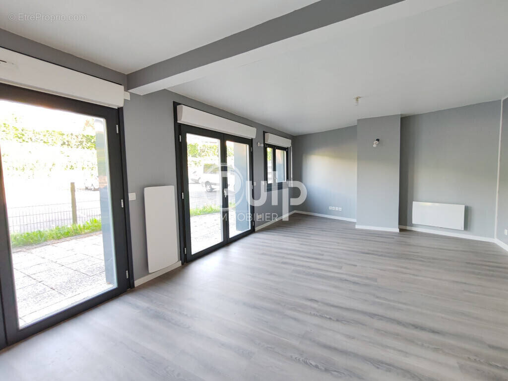 Appartement à SAINT-MARTIN-BOULOGNE