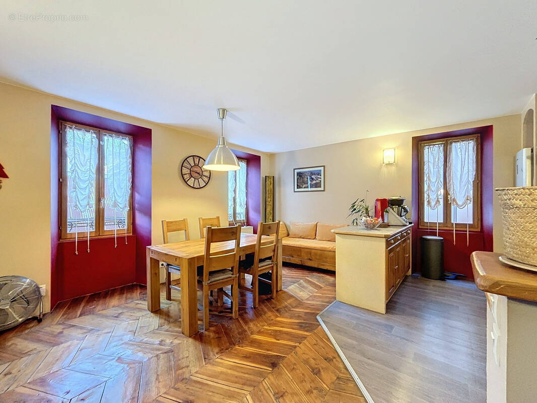 Appartement à BARCELONNETTE