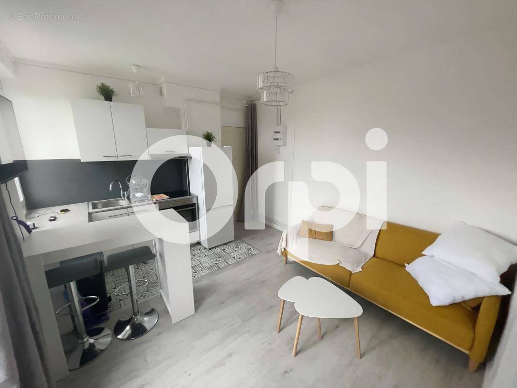 Appartement à PERSAN