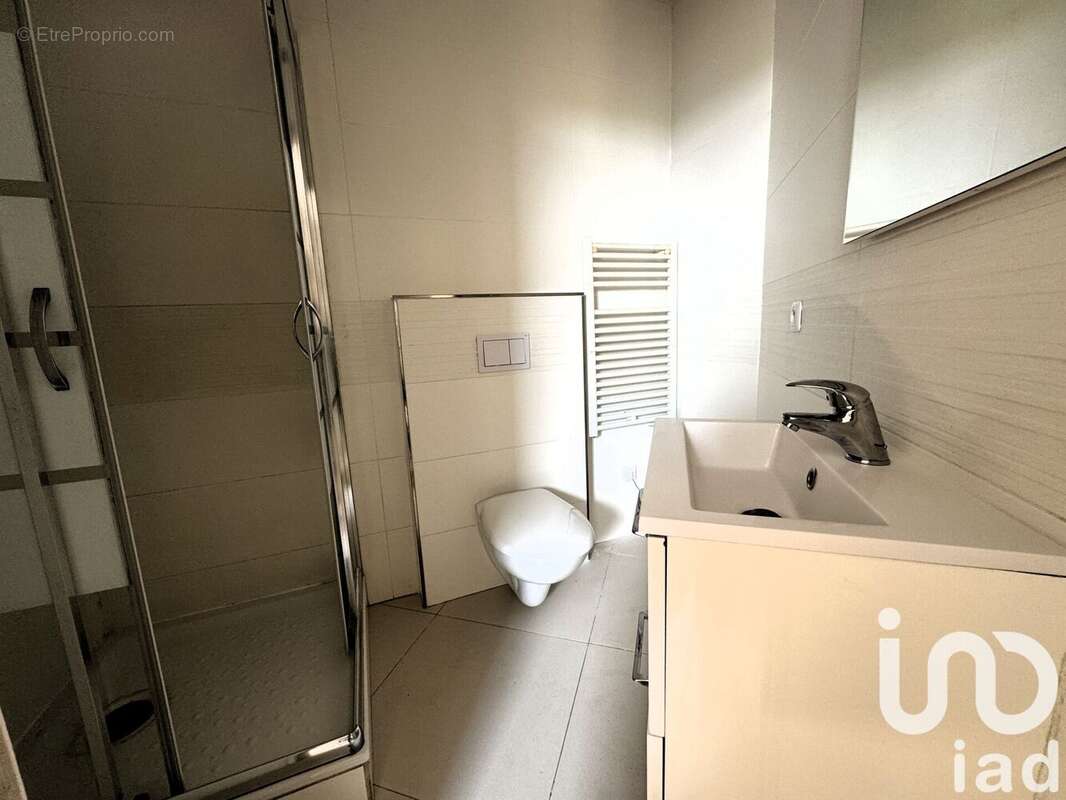 Photo 5 - Appartement à SAINT-MAUR-DES-FOSSES