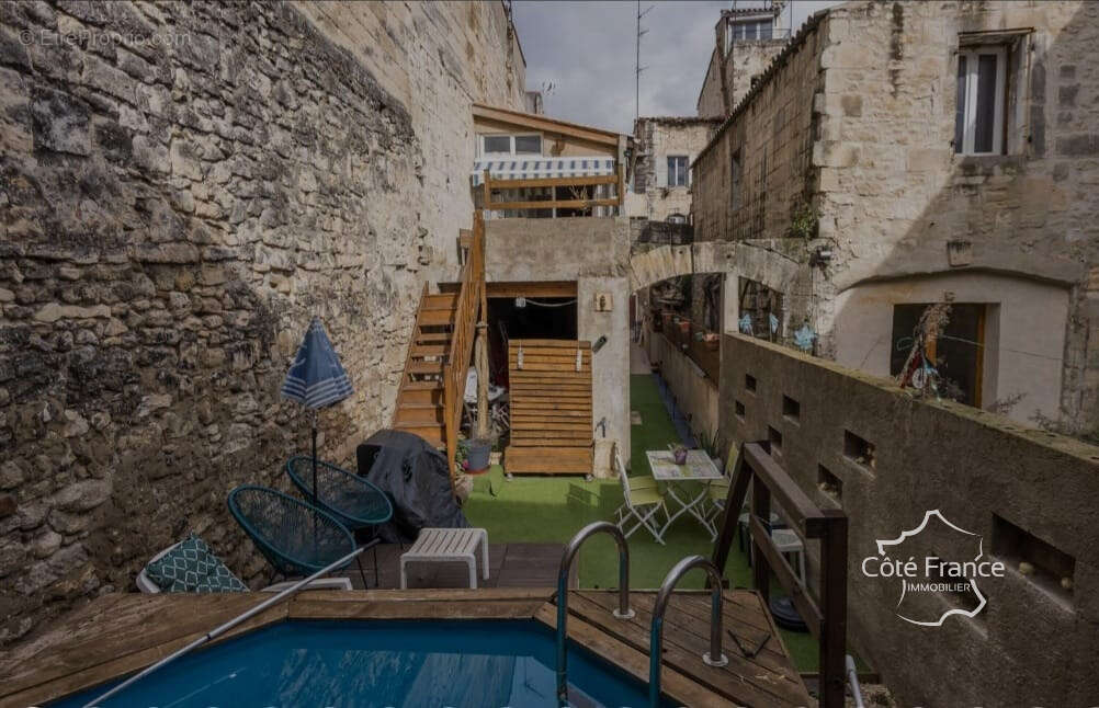 Maison à BEAUCAIRE