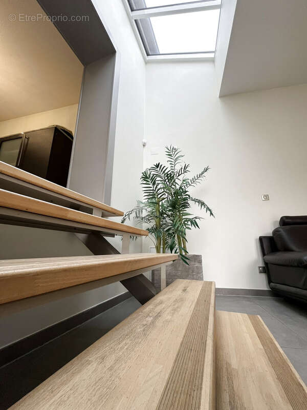 Maison à CLOUANGE