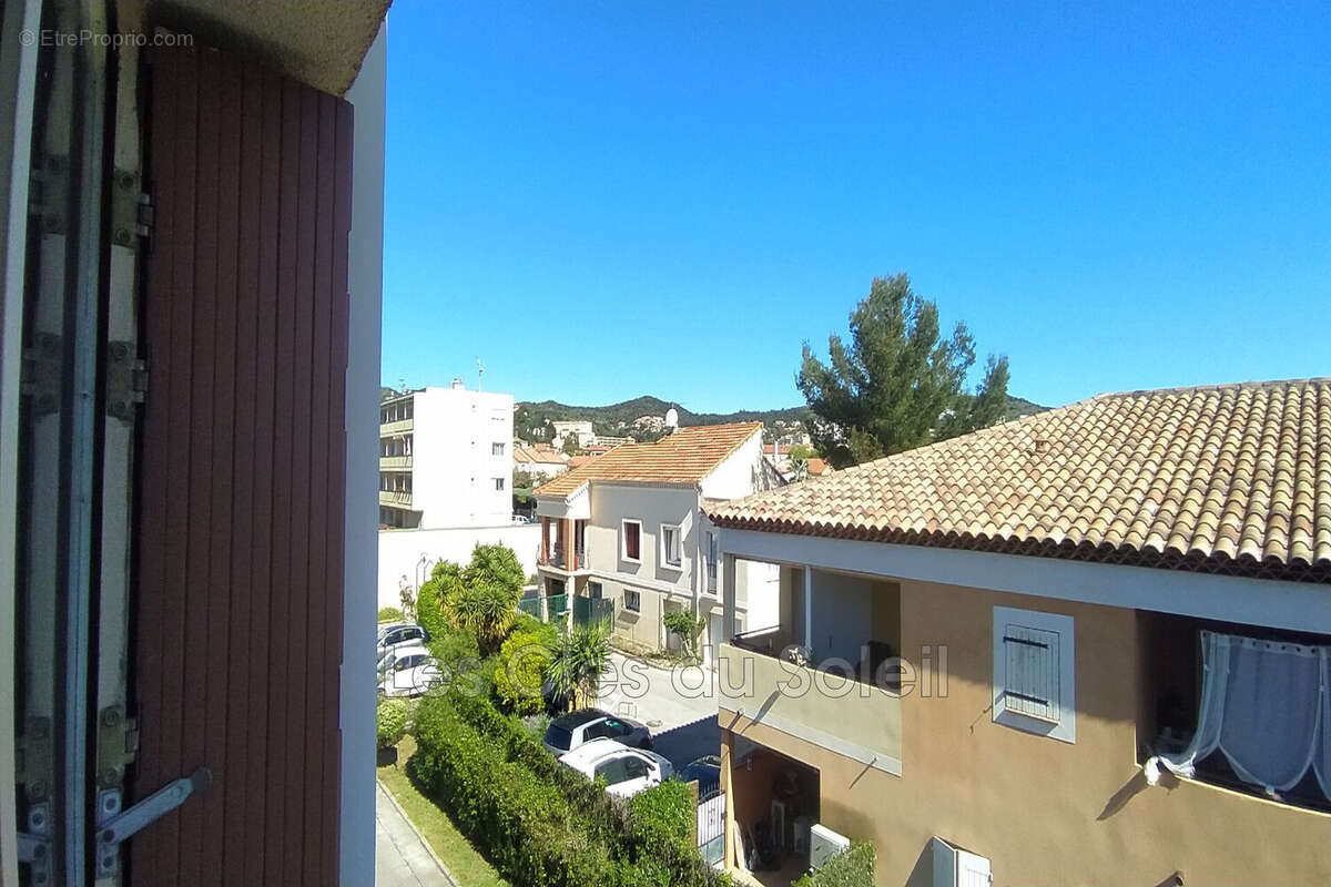 Appartement à HYERES
