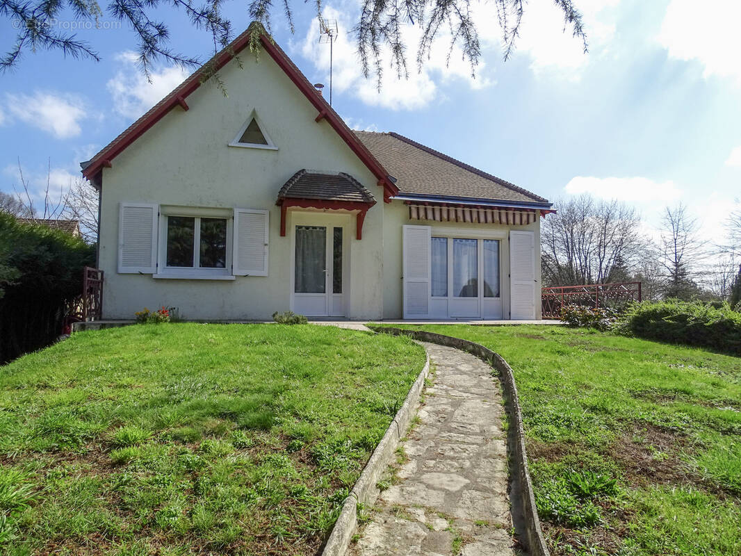 Maison à VILLEFRANCHE-SUR-CHER