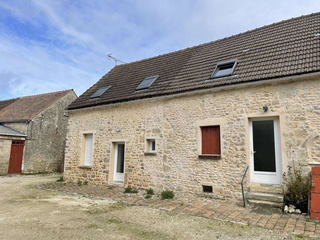 Appartement à MALESHERBES