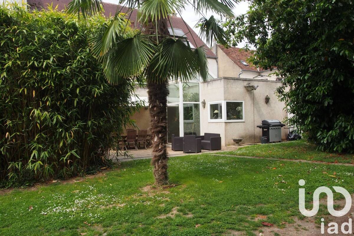 Photo 1 - Maison à BRIE-COMTE-ROBERT