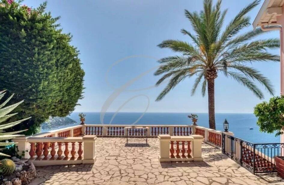 Maison à ROQUEBRUNE-CAP-MARTIN