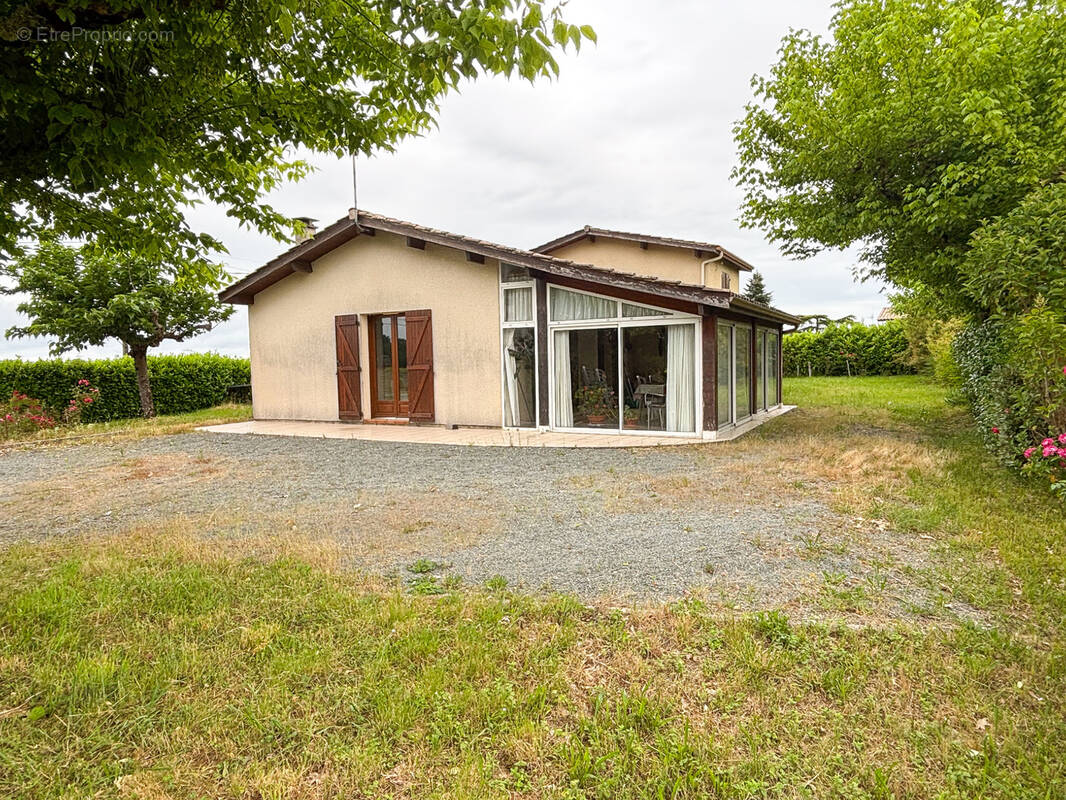 Maison à FARGUES