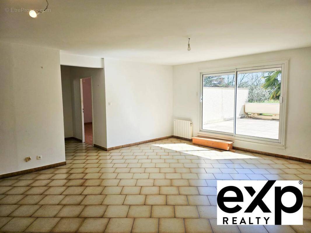 Appartement à VILLEFONTAINE