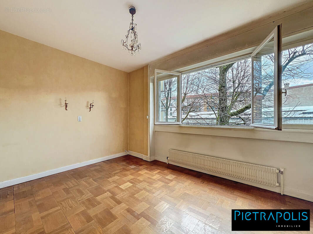 Appartement à LYON-4E