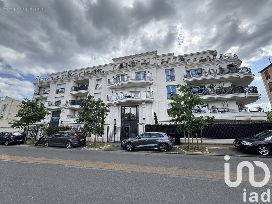 Photo 1 - Appartement à SAINT-MAUR-DES-FOSSES