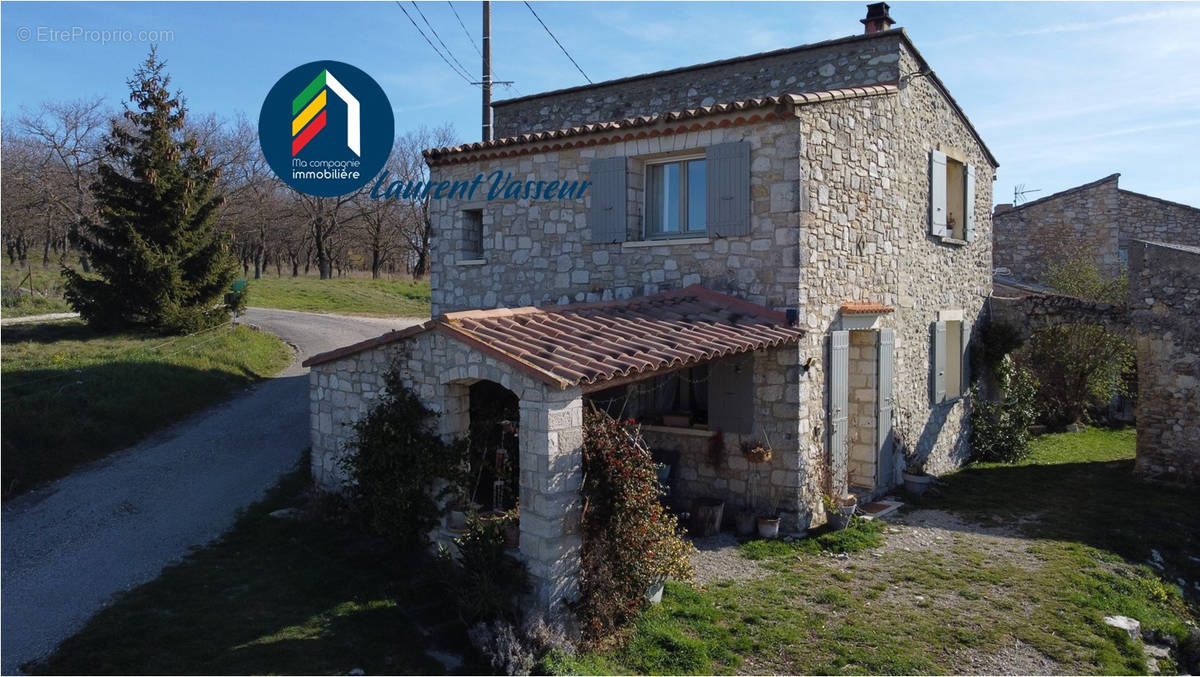 Maison à TAULIGNAN