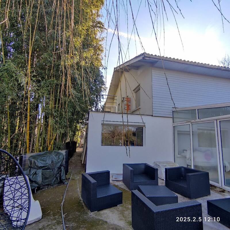 Maison à MONTUSSAN