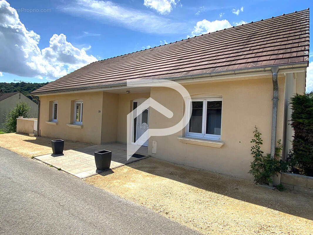 Maison à FLIZE