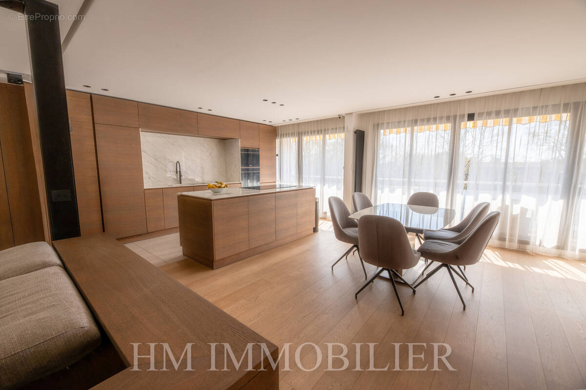 Appartement à SAINT-MAURICE