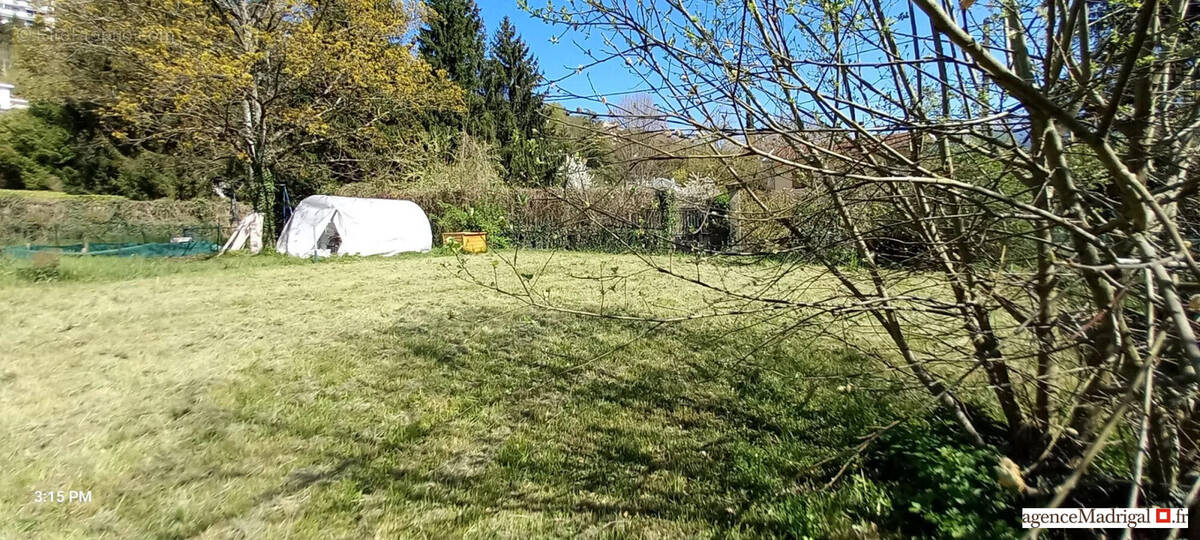 Terrain à VOIRON