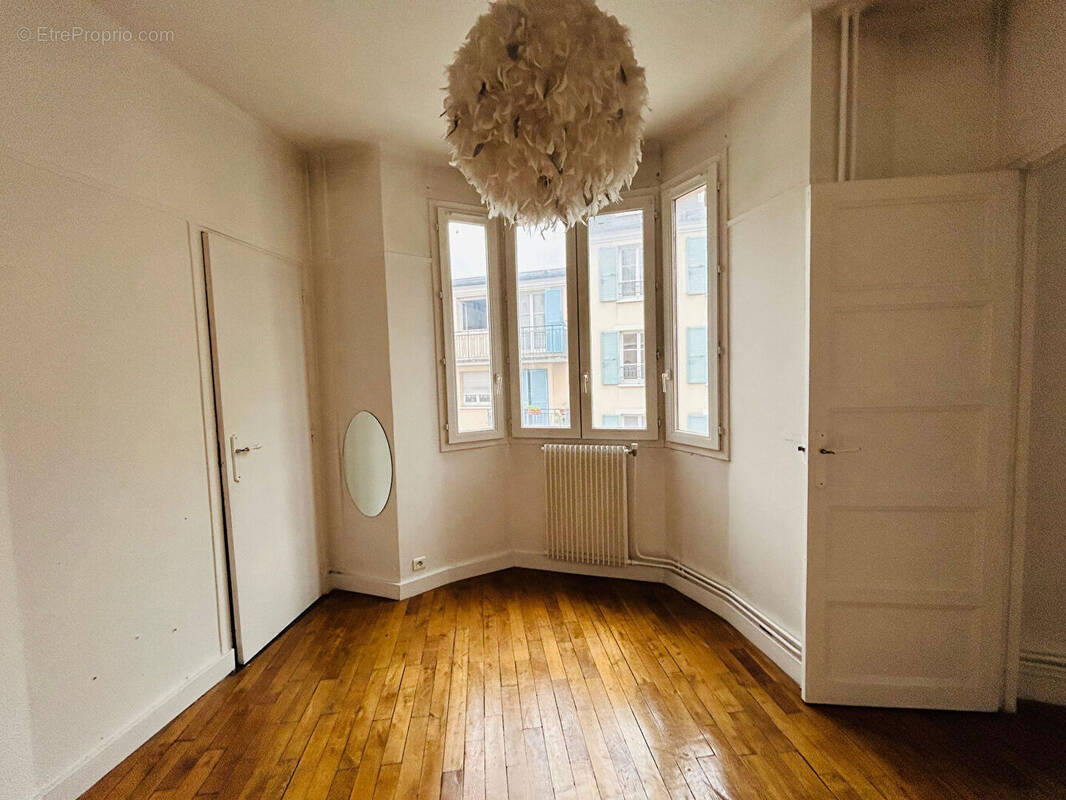 Appartement à NOGENT-SUR-MARNE