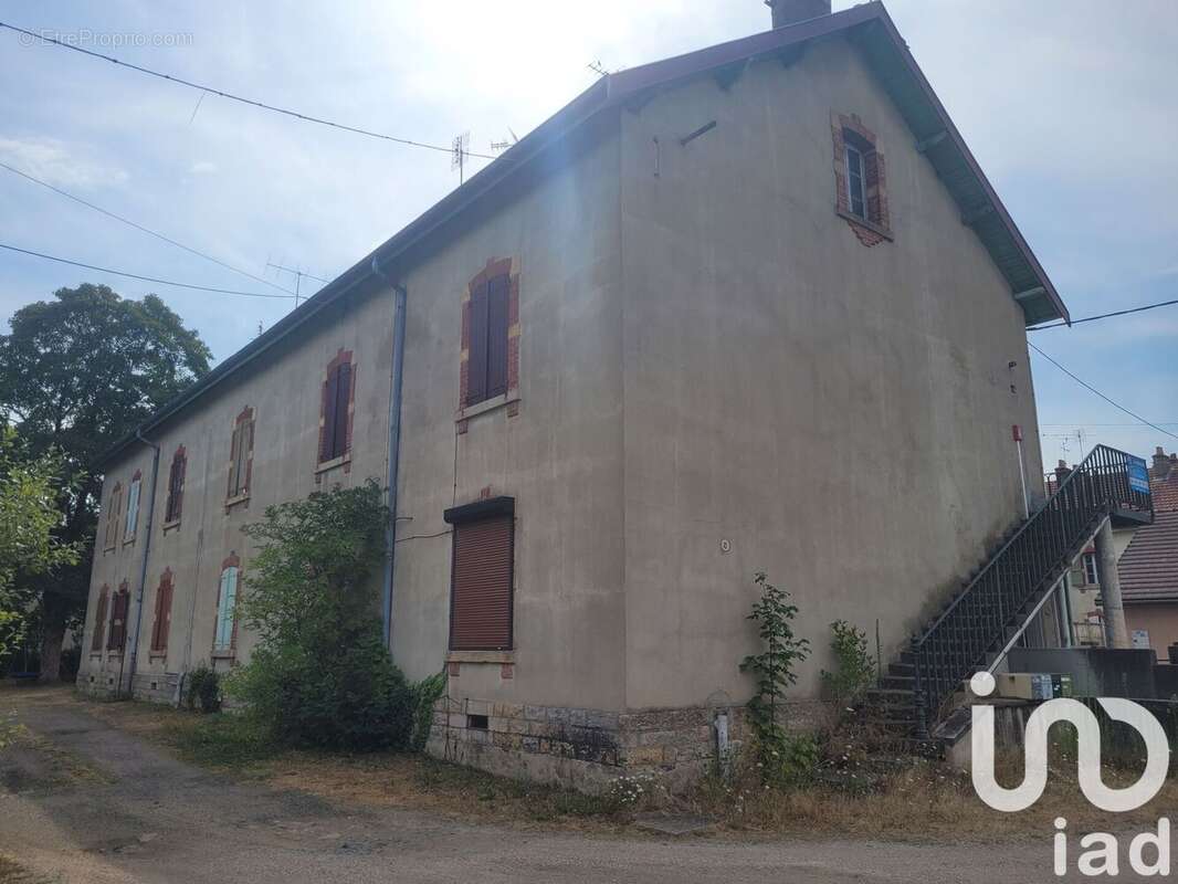 Photo 6 - Appartement à GUEUGNON