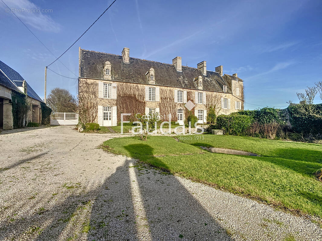 Maison à GRANDCAMP-MAISY