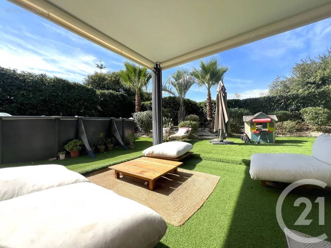 Appartement à LE CANNET