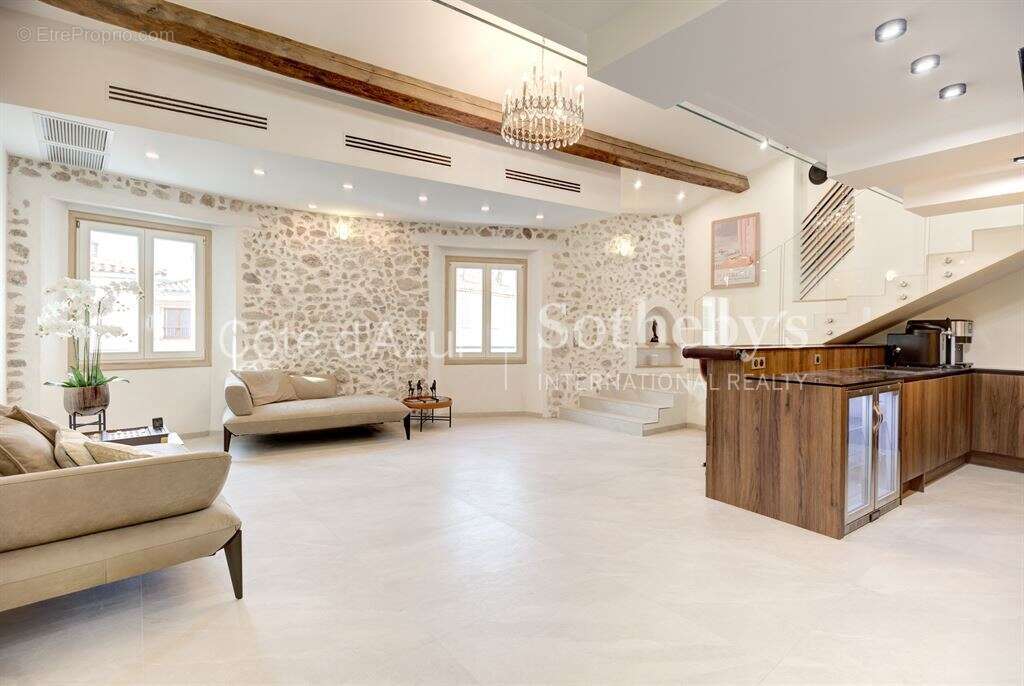 Maison à ANTIBES